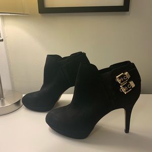 Vince Camuto black suede booties